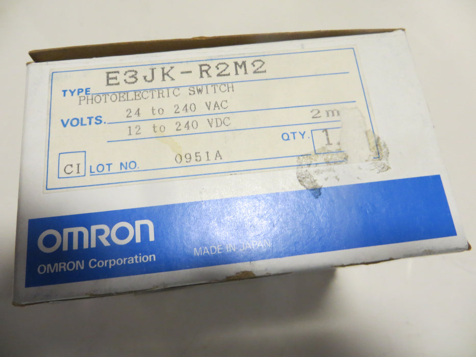 Omron E3JK-R2M2 "Photoelectric switch"