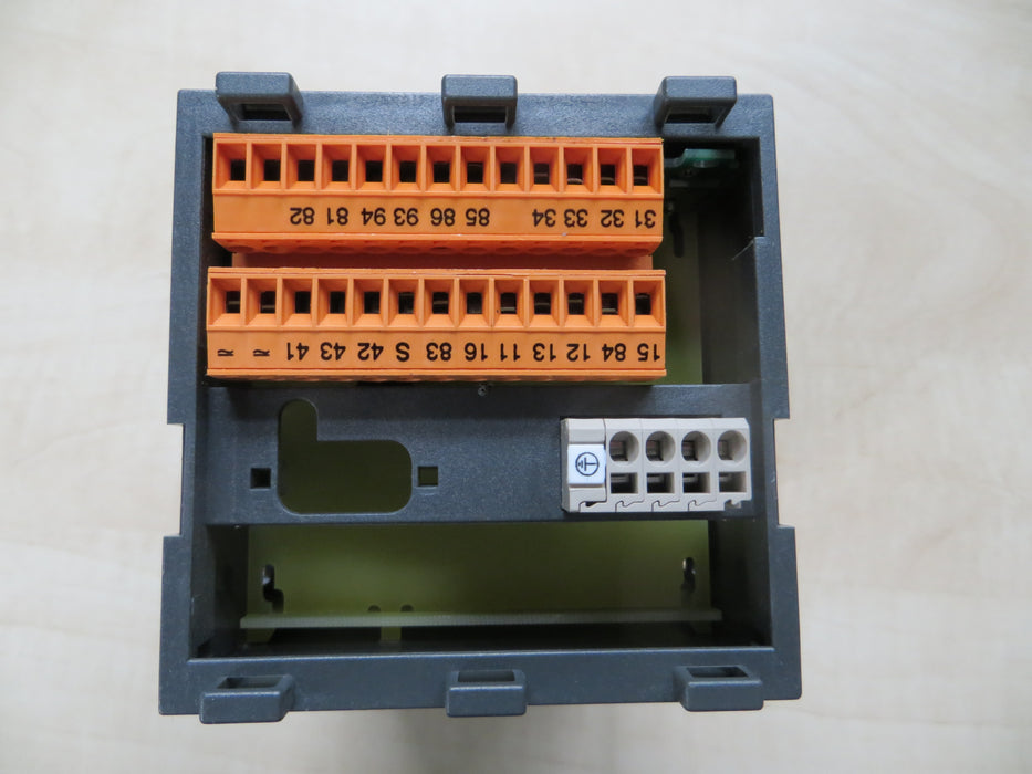 Endress + Hauser  CLM223-CD0105  "Transmitter"