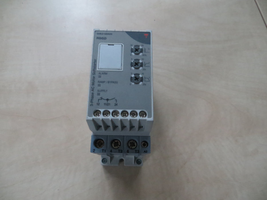 Carlo Gavazzi RSE 4012-B "Soft starter"