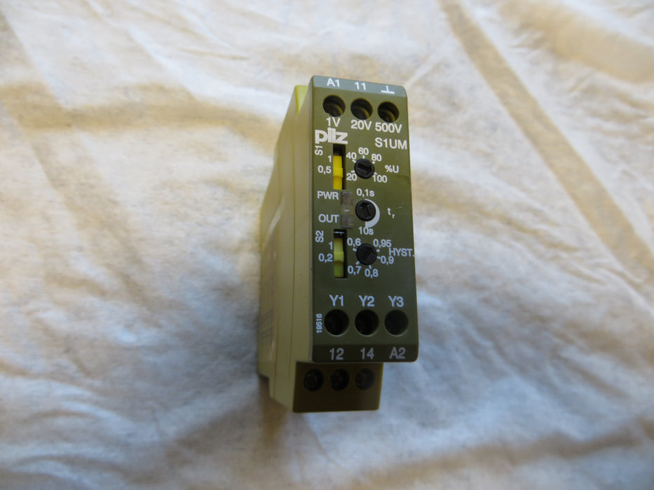 PILZ S1UM 24VDC UM 0.1-500VAC/DC UP  "Monitoring relay"