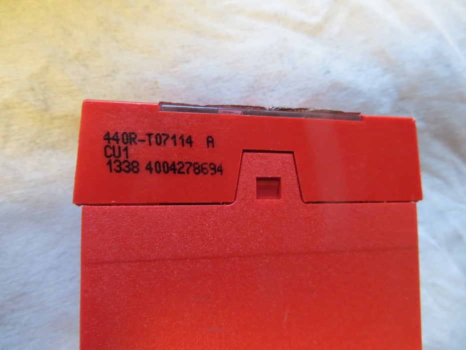 Allen Bradley 440R-T07114 "Safety Relay"
