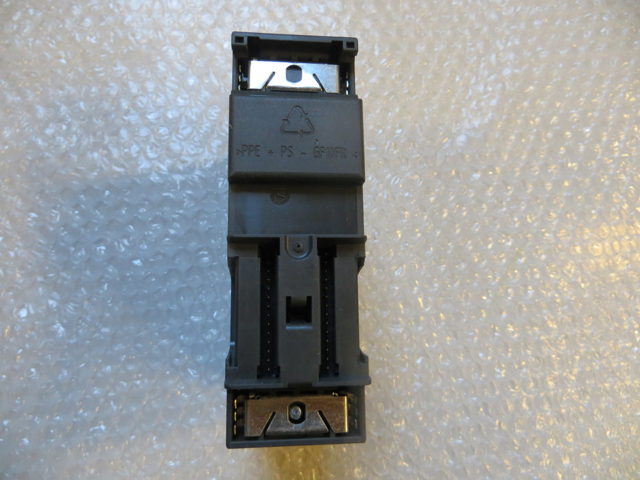 Siemens 6ES7 322-1HH01-0AA0 "Digitale uitgang"