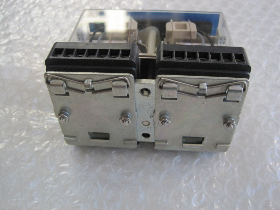 Mors Smitt KDN 110VDC  "Latching Relay"