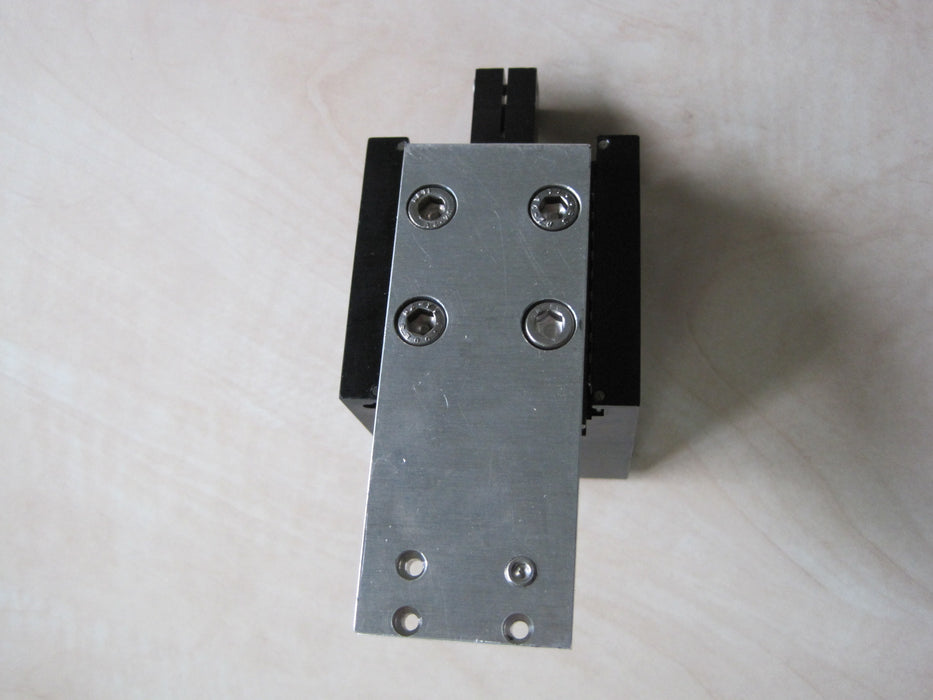 Newport M-460A Series  "Positioning Stage
