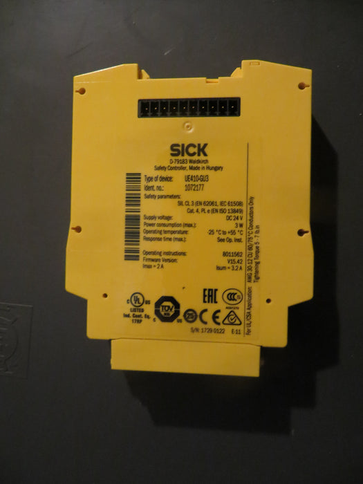 PILZ PNOZ XV3.1P 30/24VDC 3n/o 1n/c2n "Veiligheidsrelais"