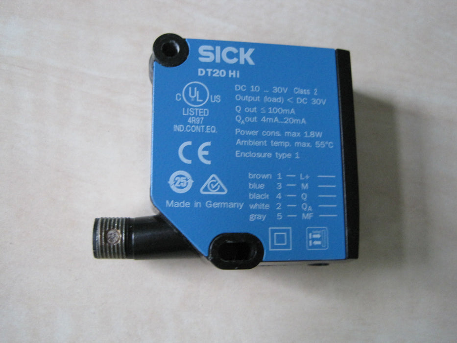 Sick DT20-P224B  "Distance Sensor"