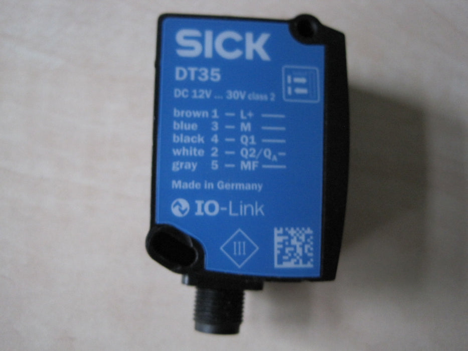 Sick DT35-B15551  "Distance Sensor "