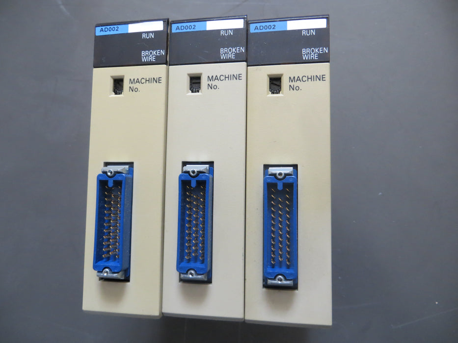 Omron C200H-AD002 "PLC a/d unit"