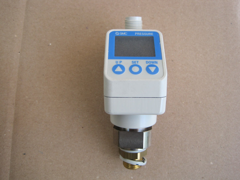 SMC ISE70-F02-L2  "Pressure Switch"
