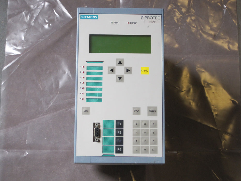 Siemens 7SD6105-2BB09-0BA0/EE  "Protection Relay"