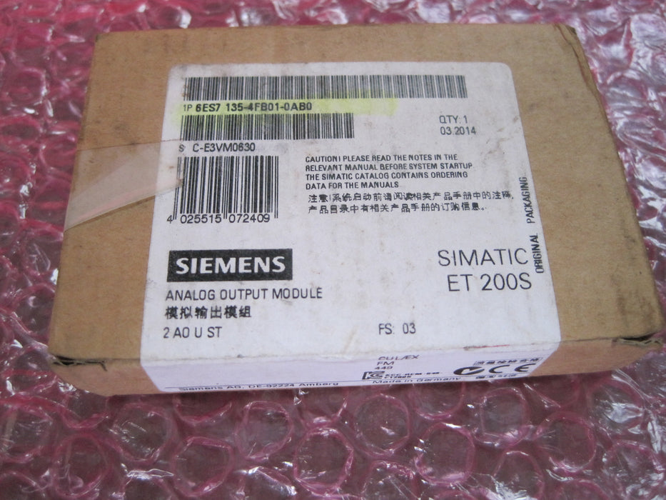 Siemens 6ES7 135-FB01-0AB0  "Analog Output"