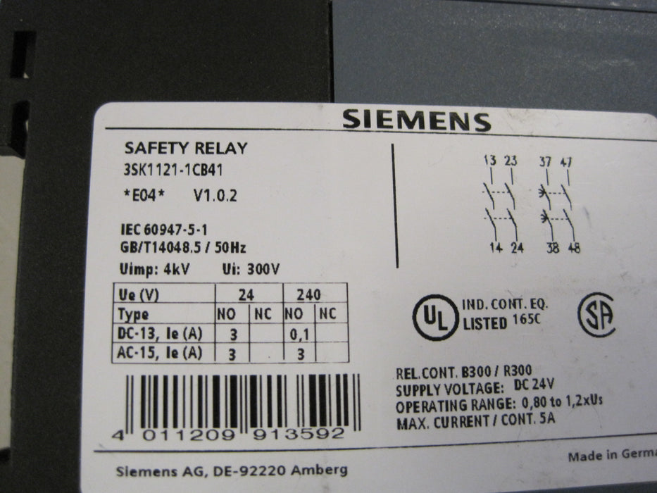 Siemens  3SK1121-1CB41  "Safety relay"