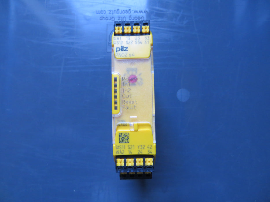 PILZ PNOZ S4c  751104 "Safety Relay"