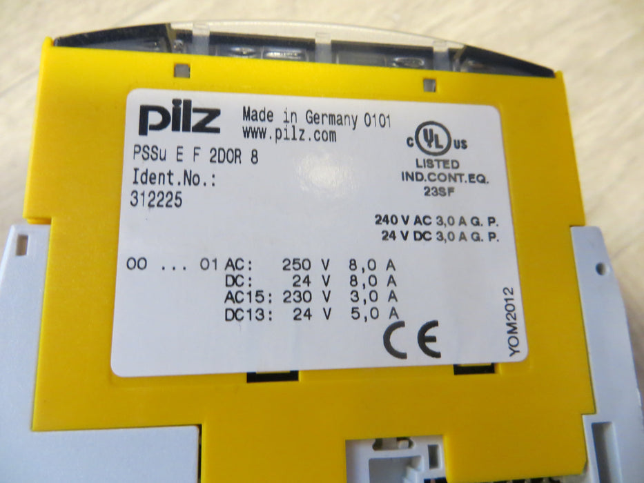 PILZ PNOZ XV3.1P 30/24VDC 3n/o 1n/c2n "Veiligheidsrelais"