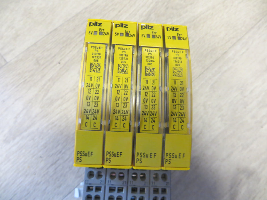 PILZ PNOZ XV3.1P 30/24VDC 3n/o 1n/c2n "Veiligheidsrelais"