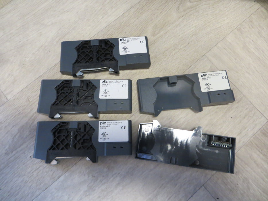 PILZ PNOZ XV3.1P 30/24VDC 3n/o 1n/c2n "Veiligheidsrelais"