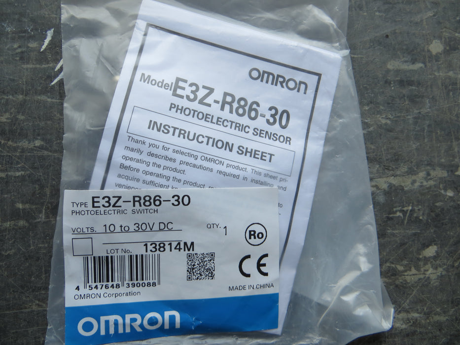 Omron E3Z-R86-30 "Sensor"