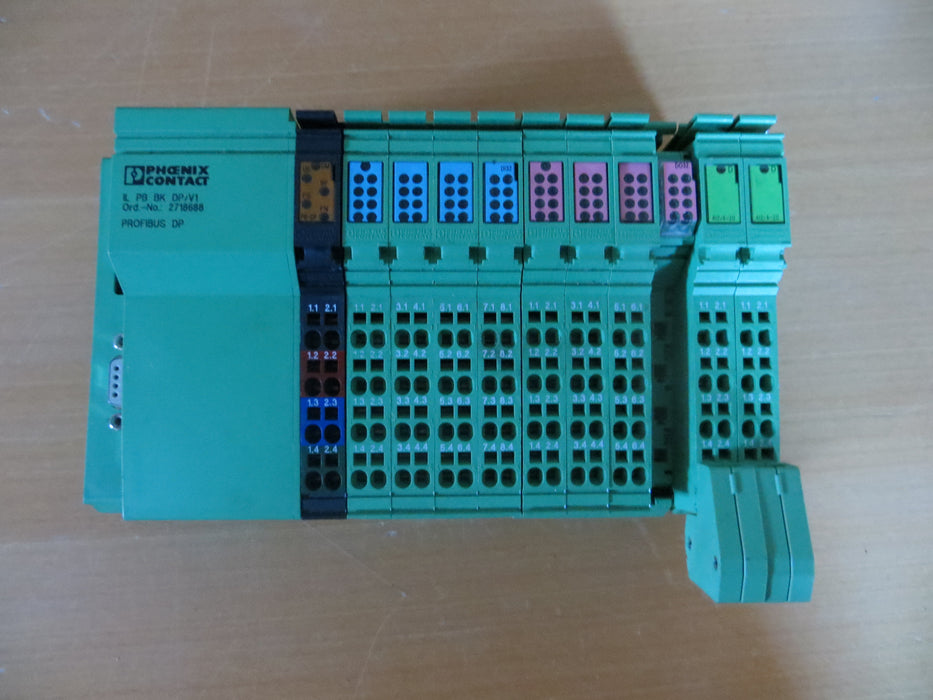Phoenix Contact IL PB BK DP/V1   "Profibus DP unit"