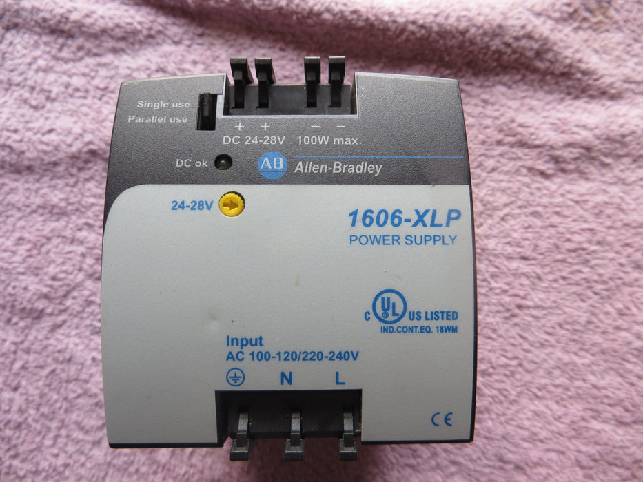 Allen Bradley 1606-XLP100E "Power supply"