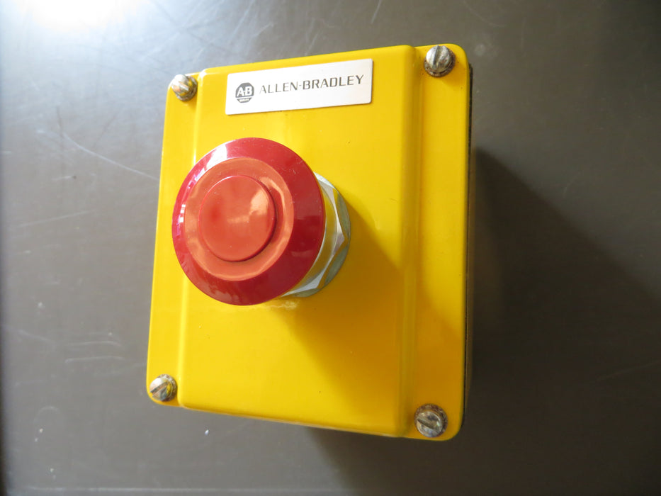 Allen Bradley 800T-1TZY "Touch button"