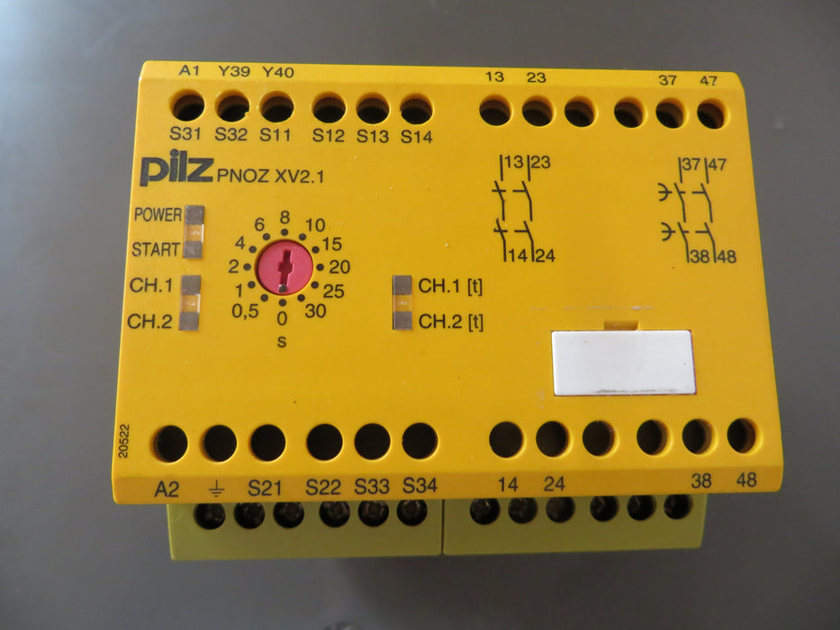 PILZ PNOZ XV2.1 30/24-240VACDC 2n/o 2n/o t  774550 "Safety Relay"
