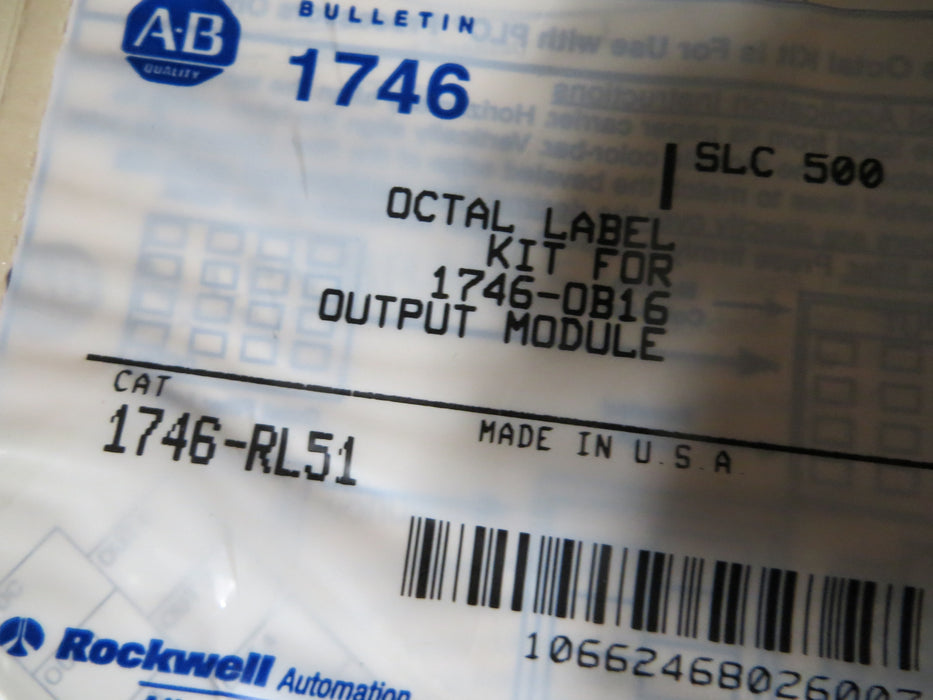 Allen Bradley 1746-0B16 "Output module"