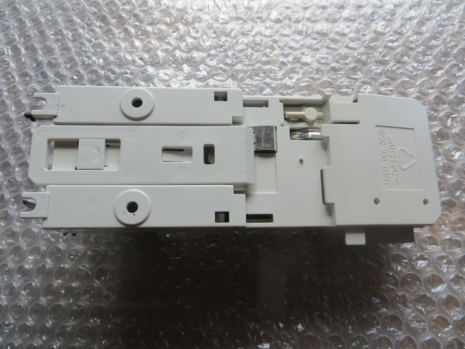 ABB 3BSE013230R1  TU810V1  "Termination Unit"