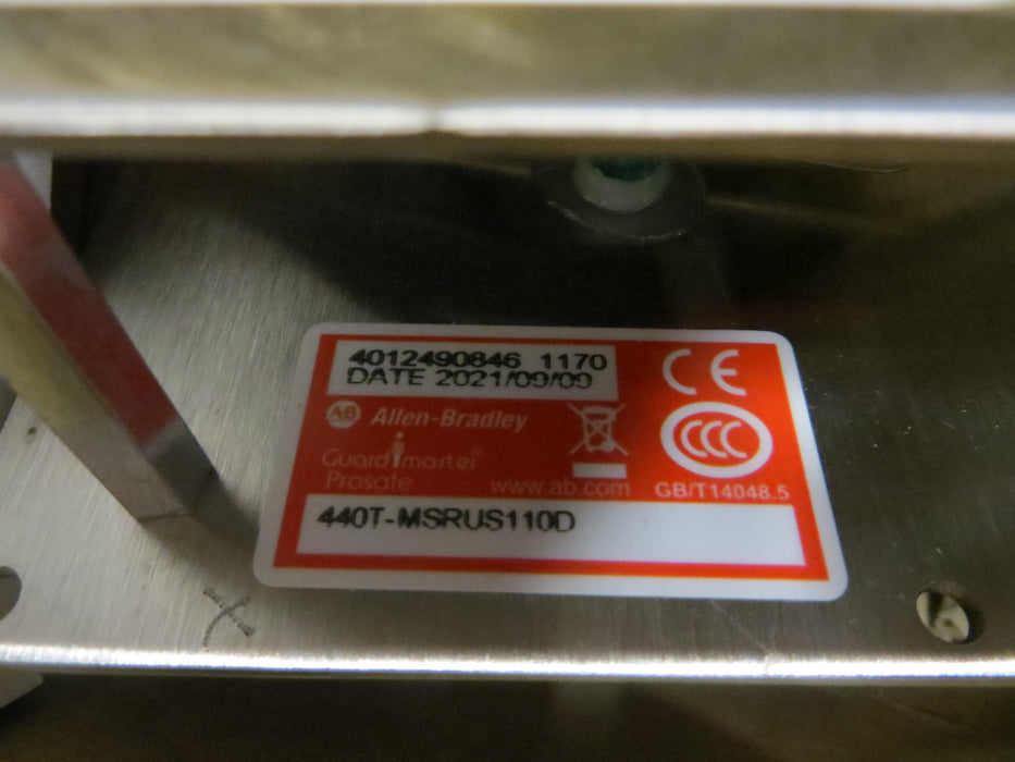 Allen Bradley 440T-MSRUS110D "Interlock switch"