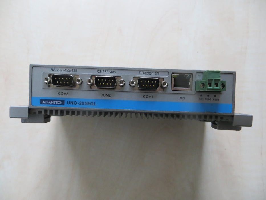 Advantech UN0-2059GL "Embedded Pc"