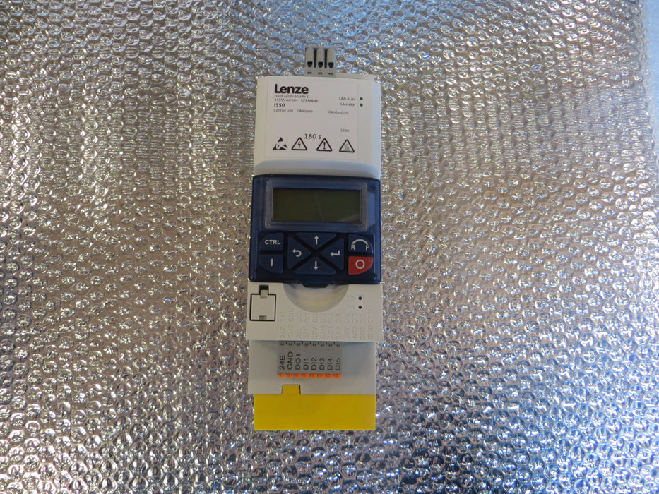 Lenze  i550 Contol unit  CAN open - 0,75 Kw/1HP  "Inverter"