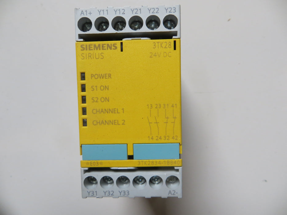 Siemens 6ES7 322-1HH01-0AA0 "Digitale uitgang"