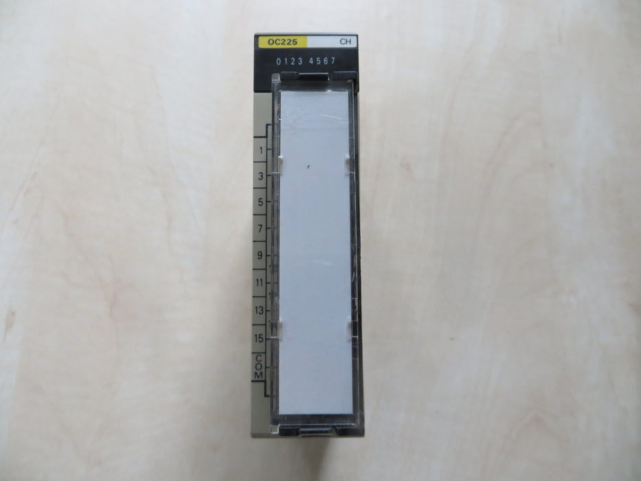 Omron C200H-OC225 "Output unit"