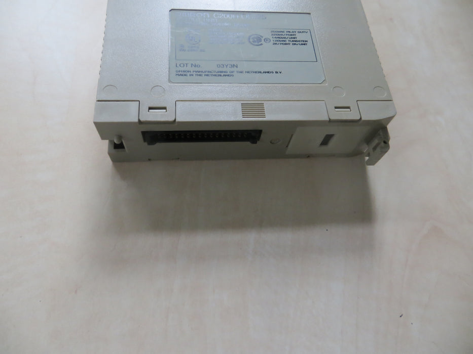 Omron C200H-OC225 "Output unit"